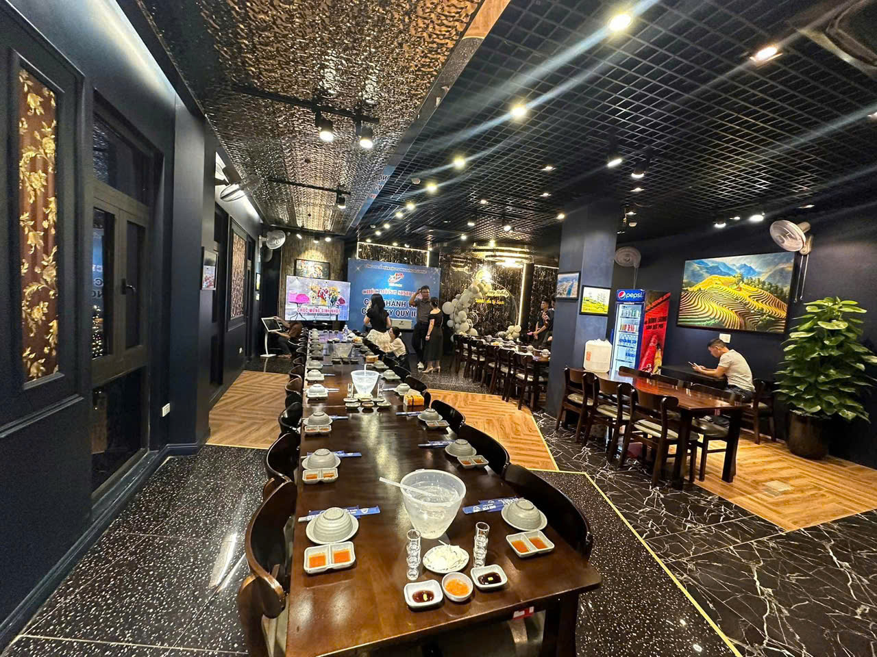 THU MUA BÀN GHẾ HẢI PHÒNG CŨ HỎNG GIÁ CAO LH 0961123828