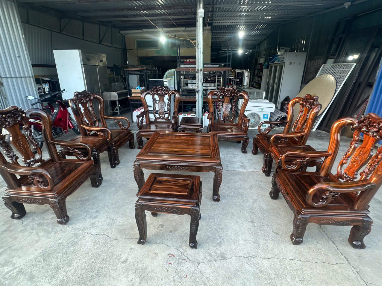THU MUA BÀN GHẾ HẢI PHÒNG CŨ HỎNG GIÁ CAO LH 0961123828